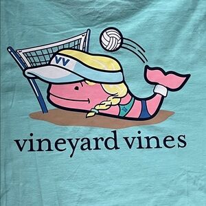 NWOT Vineyard Vines Aqua Tee w/ Volleyball Graphic SZ M retail $45